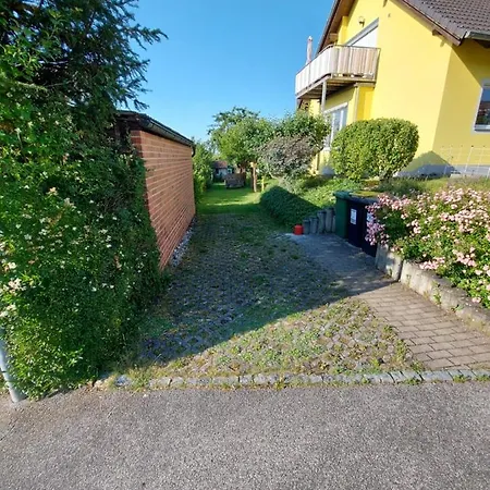 Apartment Gelbes Haus Heldritt